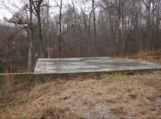 389 Lakeshore Vista Dr, Kingston, TN 37763