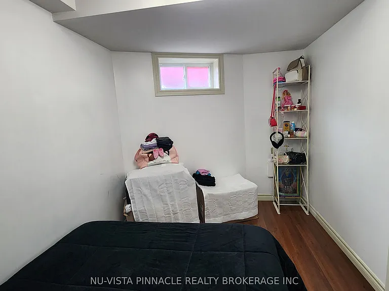 11 Oxford St W #LOWER — Photo 12