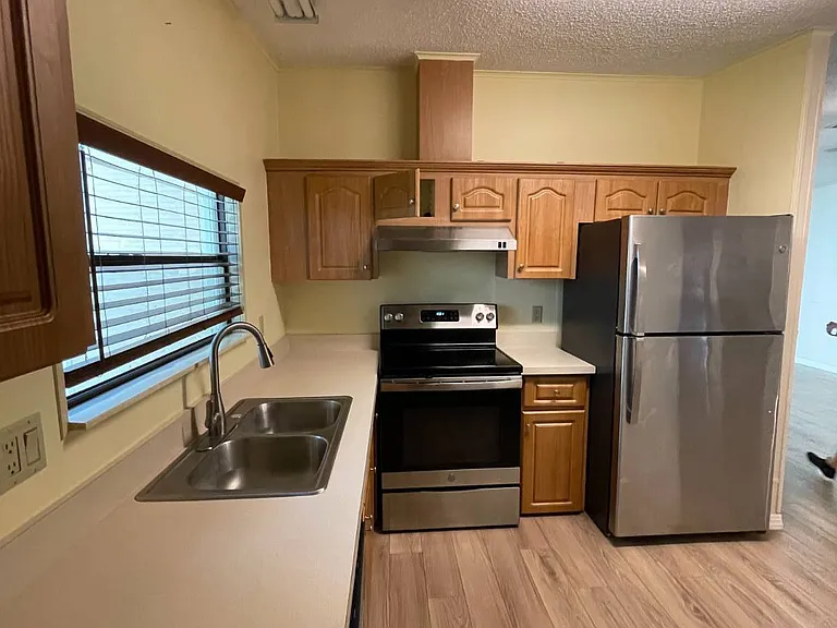 407 Whisper Oaks Dr #407 — Photo 50