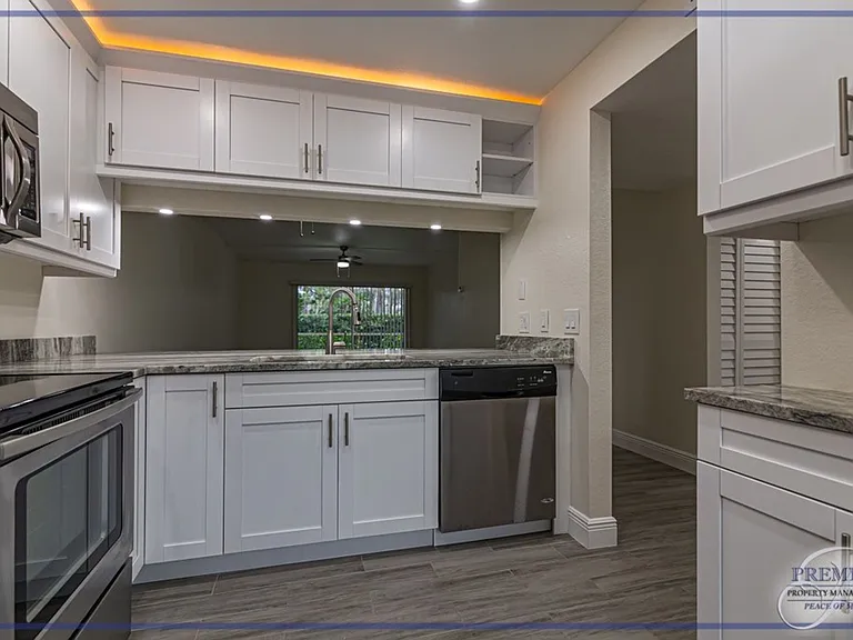 2562 Kings Lake Blvd — Photo 12