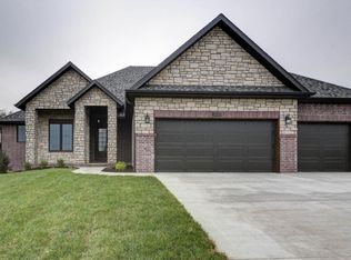 3263 S Sulgrove Ave, Springfield, MO 65804