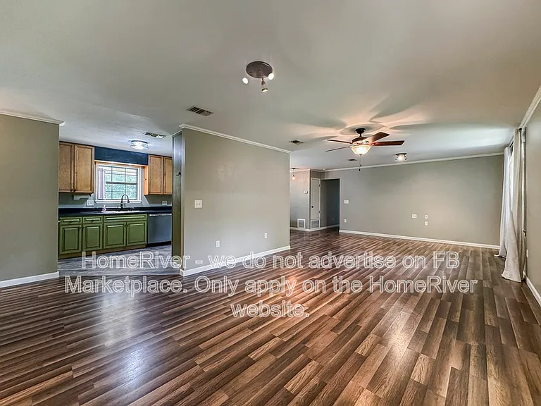 1229 W Ten Mile Rd — Photo 8