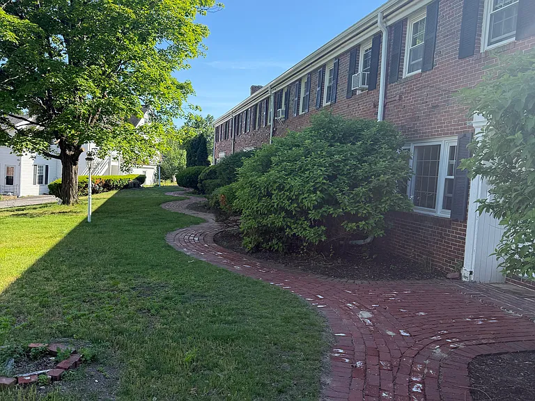 272 Main St #7B — Photo 11