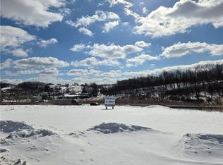 T 604 Frye Farm Rd, Greensburg, PA