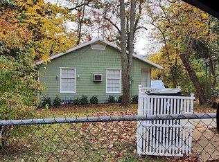 116 S Walker Ln, Oak Ridge, TN 37830