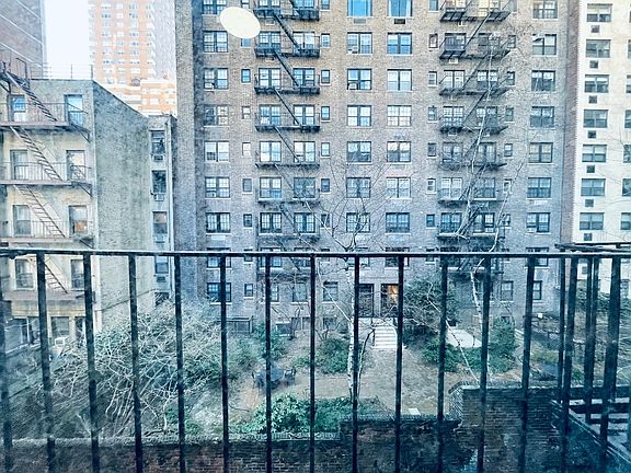 5th image of 324 E 73rd St #3C