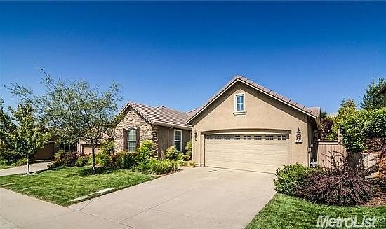 3rd image of 4017 Bothwell Cir