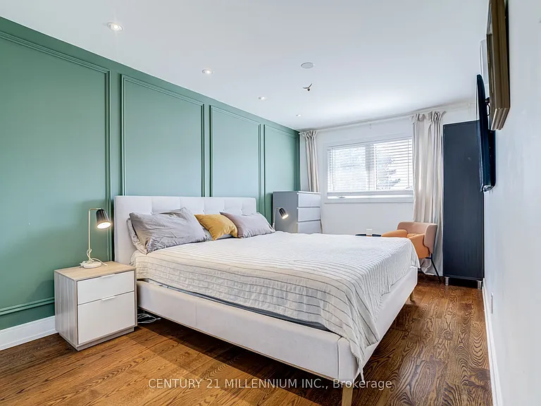 30 Queensmill Ct — Photo 30