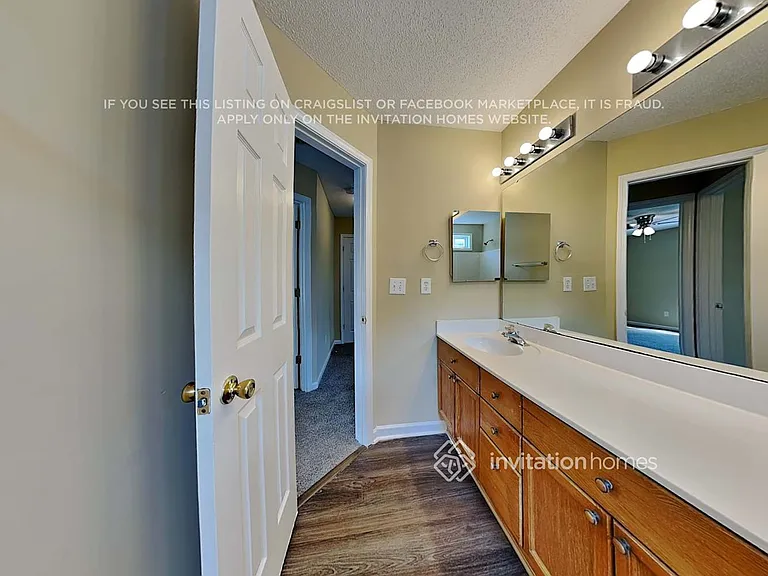 13913 Ballyshannon Ln — Photo 18