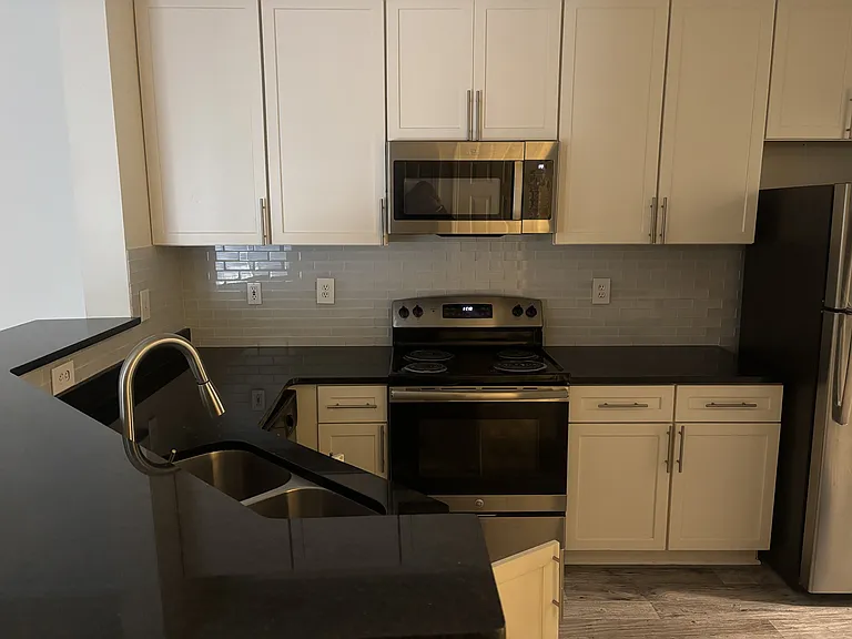 Wesley St. James Apartments at Sandy Springs — Photo 201