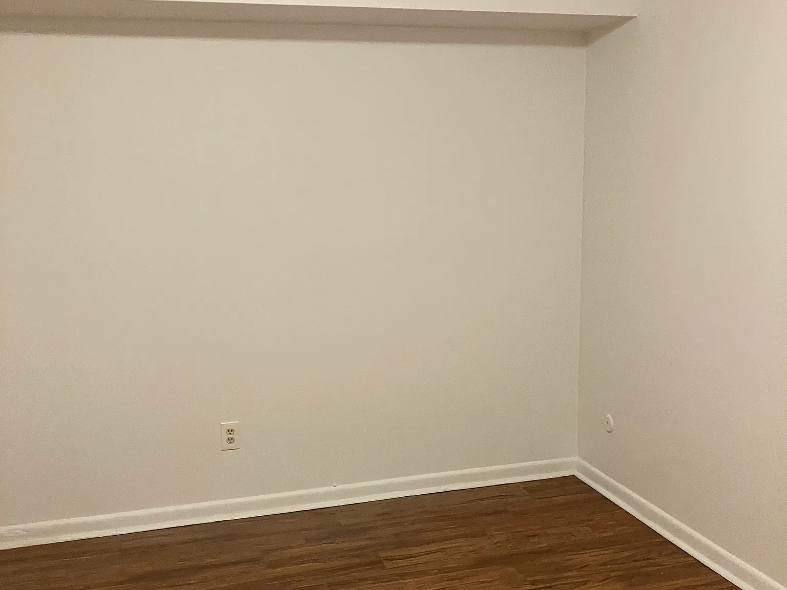 1 bed, 588 sqft, $750 — Photo 2