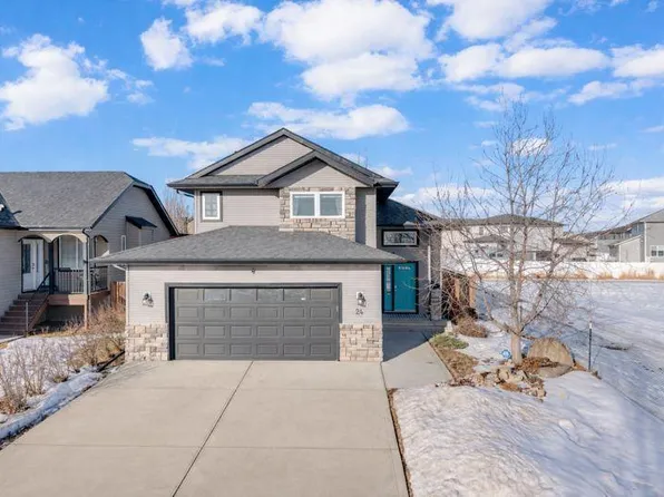 24 S Lincoln St, Sylvan Lake, AB T4S 2P9