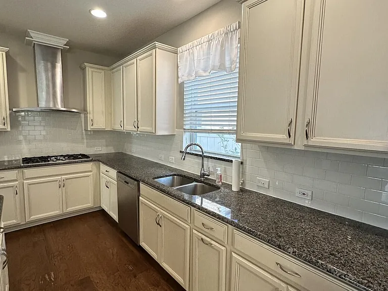 247 Paradise Valley Dr — Photo 6