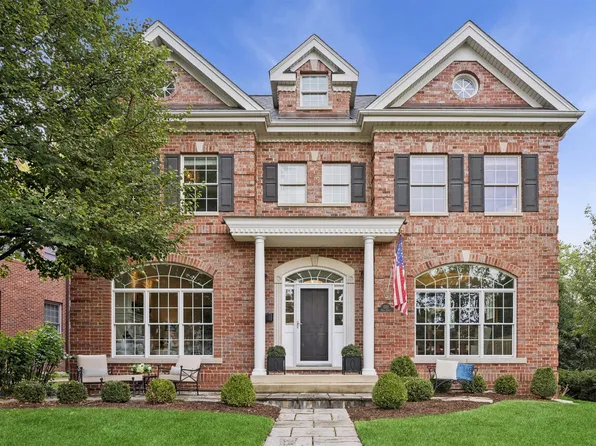 1318 Reid St, Western Springs, IL 60558