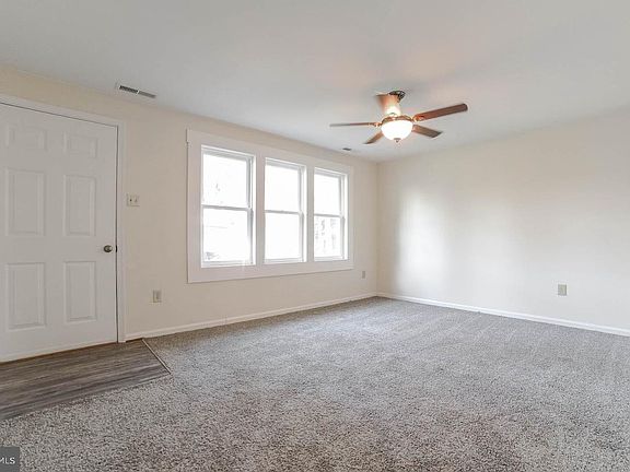 5th image of 22219 Knight Ct