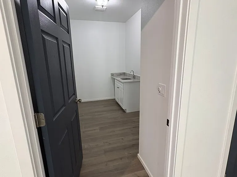 2390 Cascade St — Photo 22