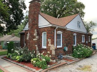 808 W 31st St S, Independence, MO 64055