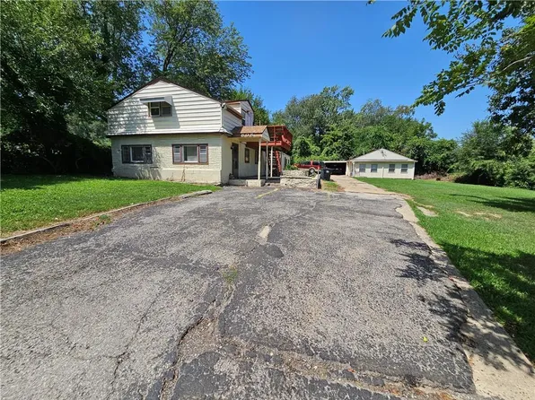 808 N Emery St, Independence, MO 64050