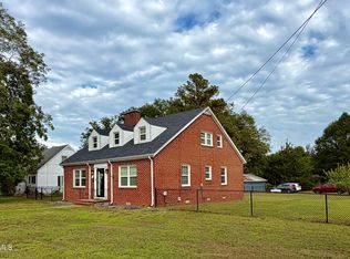 406 N Caswell Street, La Grange, NC 28551