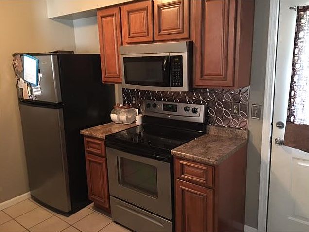Updated kitchen - Stainless steel appliances