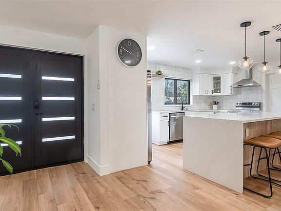 2nd image of 1399 W Camino Real