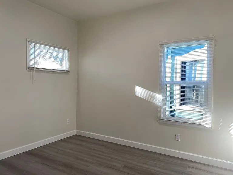 1711 Bridge Ave — Photo 15