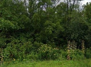 38540 N Green Bay Rd, Beach Park, IL 60087