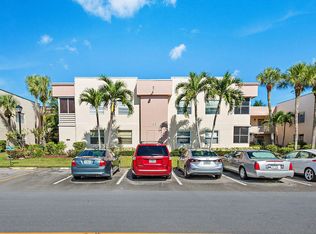 350 Burgundy Ave #H, Delray Beach, FL 33484