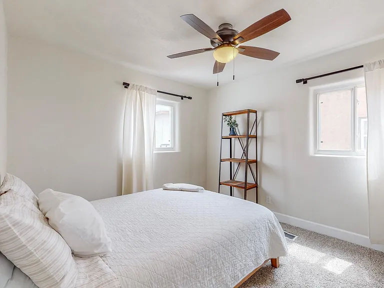 527 Gene Ave NW — Photo 8