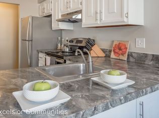 13 Lacroix Court Dr APT D, Rochester, NY 14609