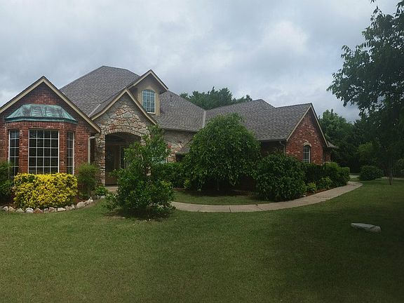 2nd image of 205 N Wyndemere Lakes Dr
