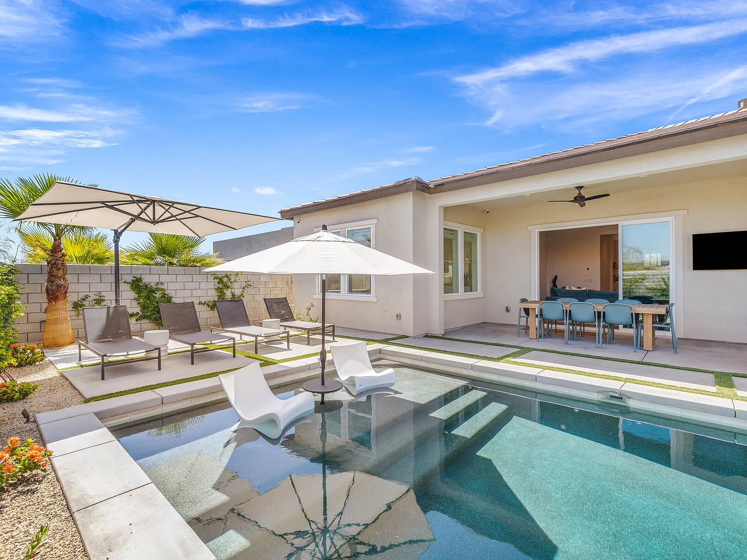 4 bed, 4.5 bath, 2638 sqft, $5,750 — Photo 4