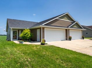 1267 Cody Pkwy, Platteville, WI 53818