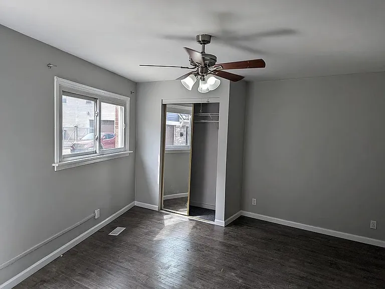 39 S 27th St — Photo 5