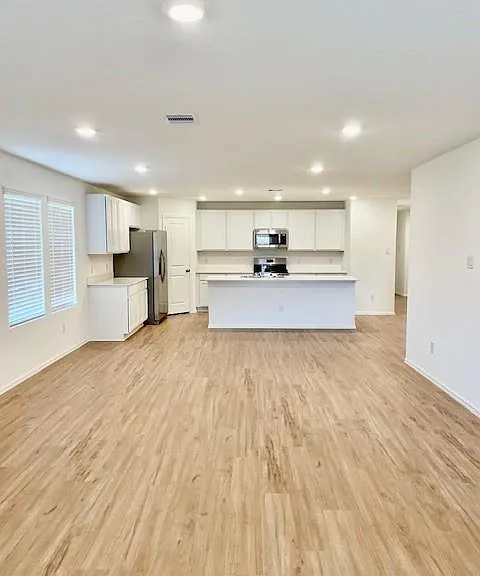 18646 Gravago Ln — Photo 13