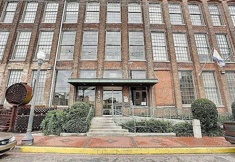 Classic Facade