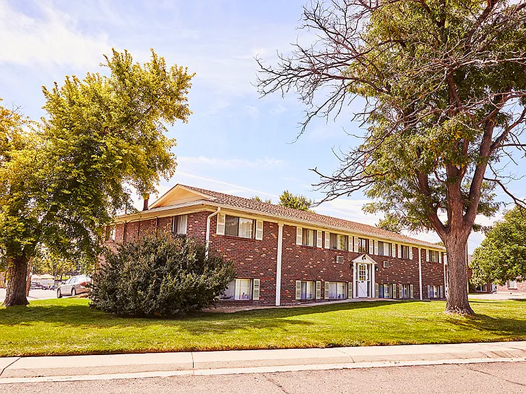 Greenway Apartments — Photo 9