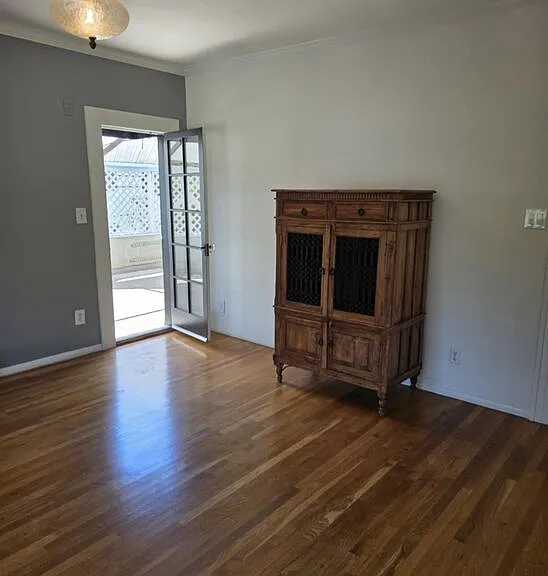 1275 N Wilton Pl #1275B — Photo 2