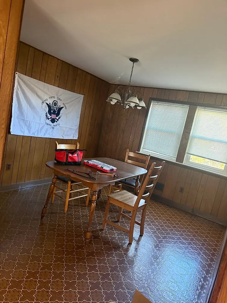 2 bed, 1970 sqft, $1,000 — Photo 4
