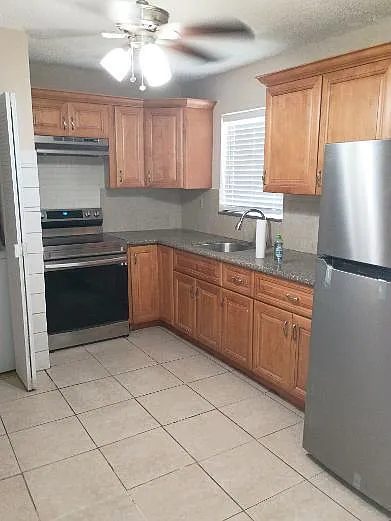 6761 NW 24th Ct — Photo 5