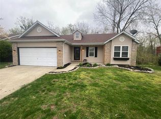 49 Morningside Dr, Glen Carbon, IL