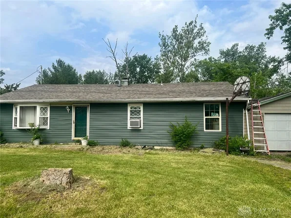6701 Ellen Dr, Dayton, OH 45417