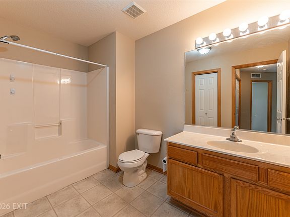 4th image of 601 Orchard Hills Dr #1006