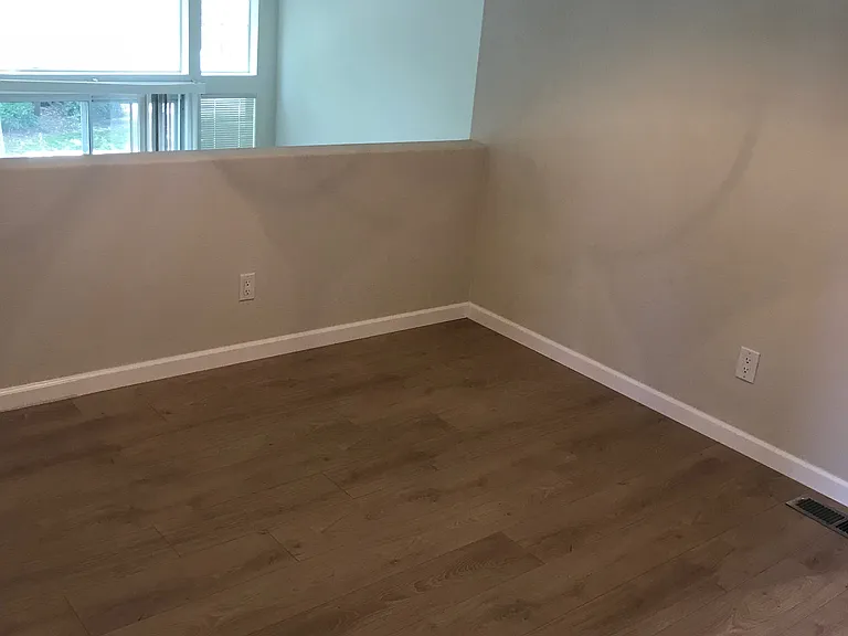 536 Mill River Ln — Photo 8