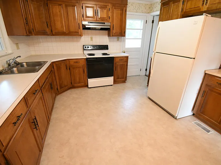 3973 Spotswood Trl — Photo 6