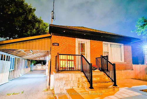 1382 Warden Ave #MAIN Photo 1