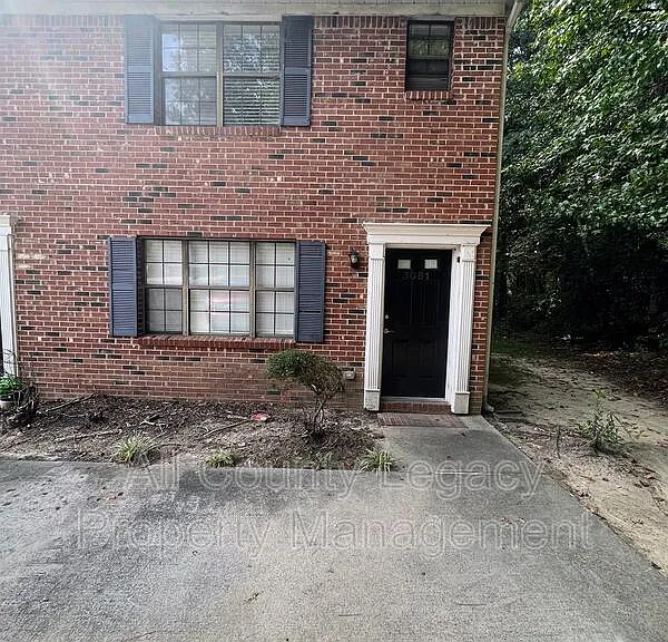 3081 Parkside Ct — Photo 1