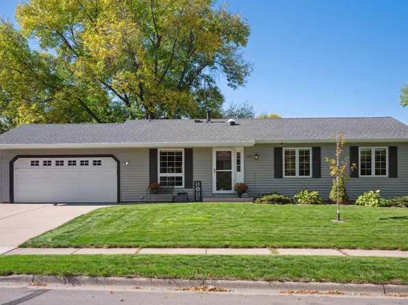 7725 Countryside Dr, Bloomington, MN 55438