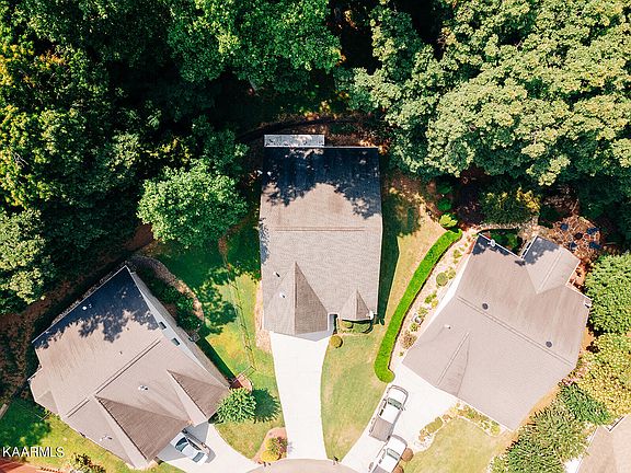 4th image of 10229 Poppy Ln