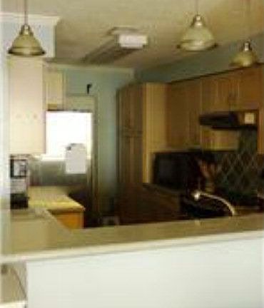 4th image of 7700 Broadway St